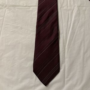 CARVEN PARIS MEN'S TIE 100% SILK MADE IN FRANCE Burgundy And Gold